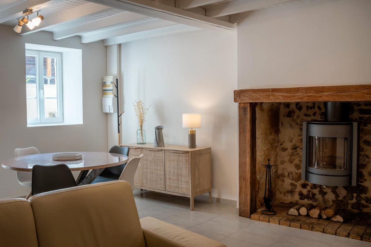 Au Coeur Du Village Bassillac Perigueux Ngoại thất bức ảnh